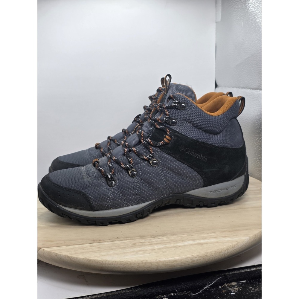 Mens 9.5- Columbia PeakFreak Venture Mid LT Hiking Boots Waterproof Omni-Grip